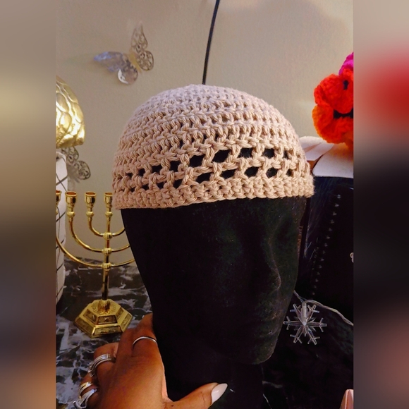 MEN'S KUFI'S ๐๐พ Place your order & choose the color you desire. ๐ - Picture 2 of 2